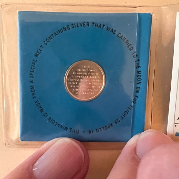 Commemorative Apollo 14 Silver Coin - Picture 4 of 4